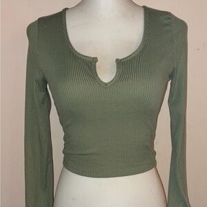 Top Chic Olive Green Ribbed Long Sleeve Crop Top | Women’s Small